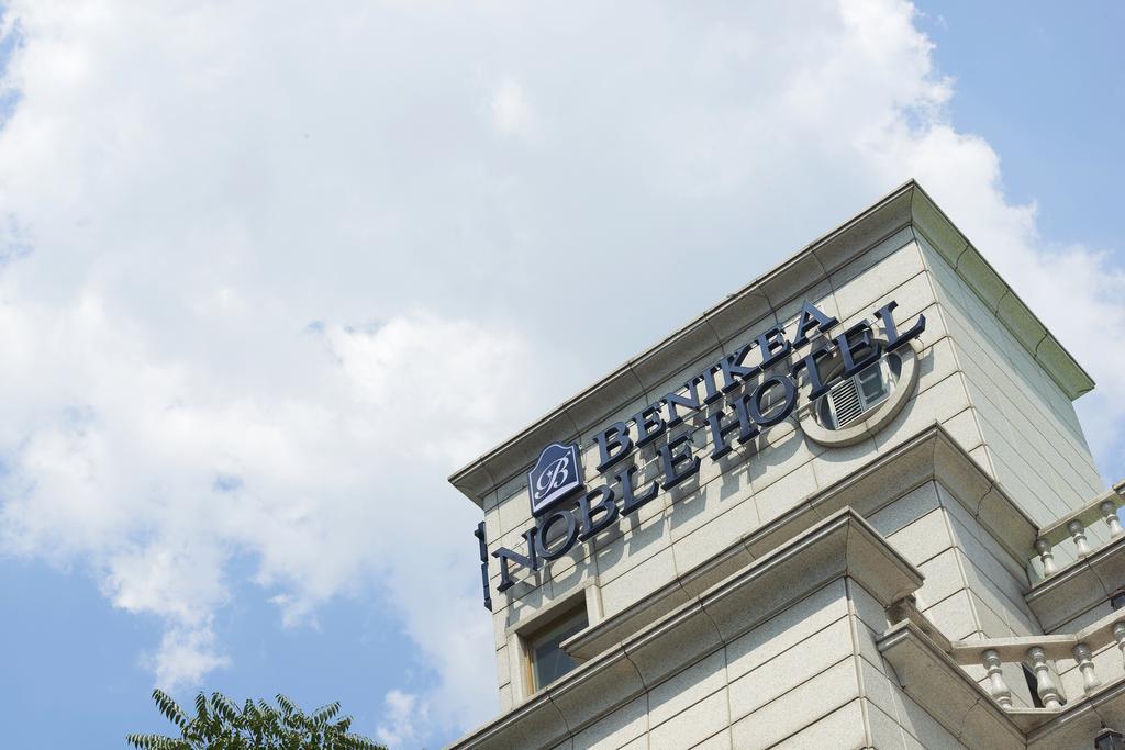 Noble Hotel Seúl Exterior foto
